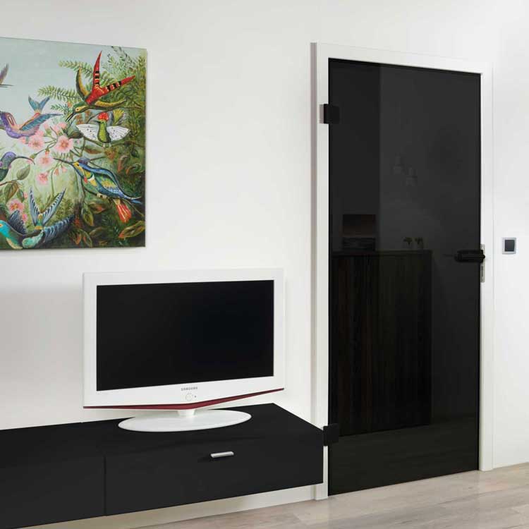 alt="Hörmann Innentüren schwarz Glas"